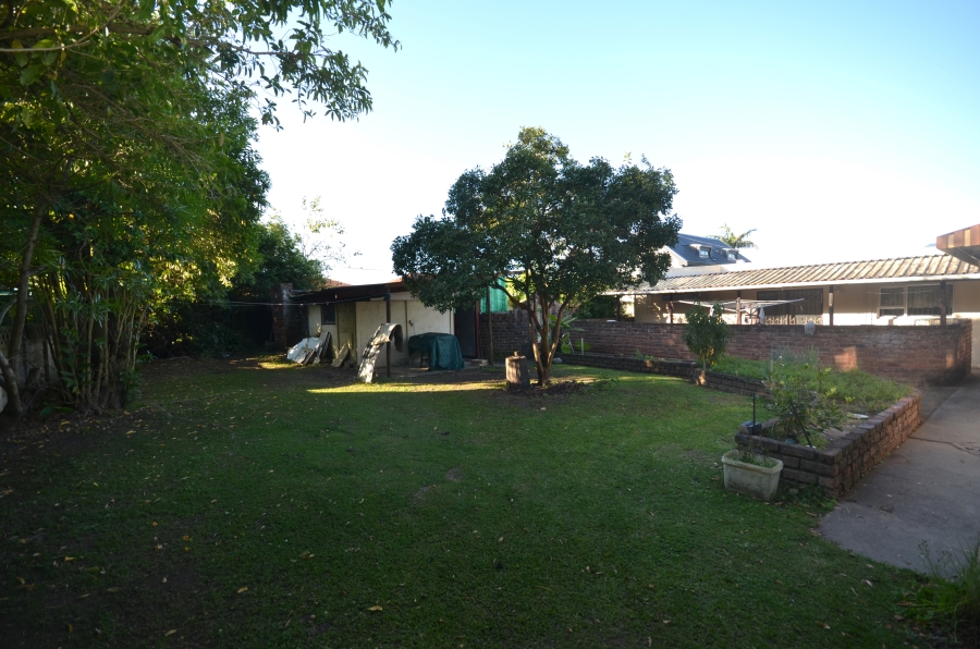 To Let 4 Bedroom Property for Rent in Berea Eastern Cape